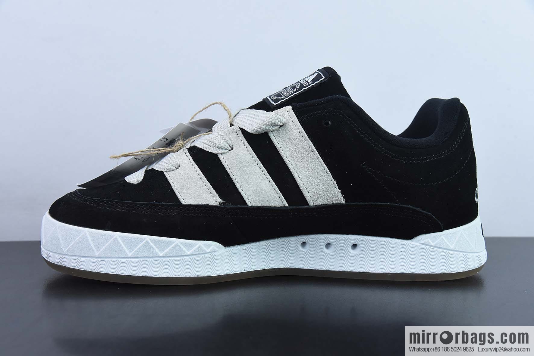 Atmos x Adidas Adimatic Low Matic Series Low Top Vintage Shark Bread Leisure Sports Leisure Skateboard Shoes Item Number: GY5274