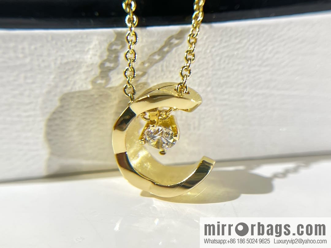 New ☑️ CHANEL Chanel 2022 coco crush series water ice moon, moon necklace