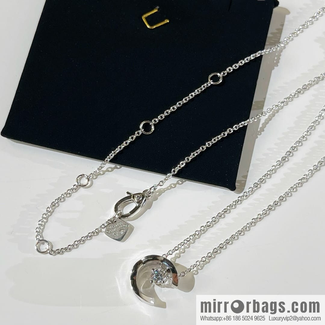New ☑️ CHANEL Chanel 2022 coco crush series water ice moon, moon necklace
