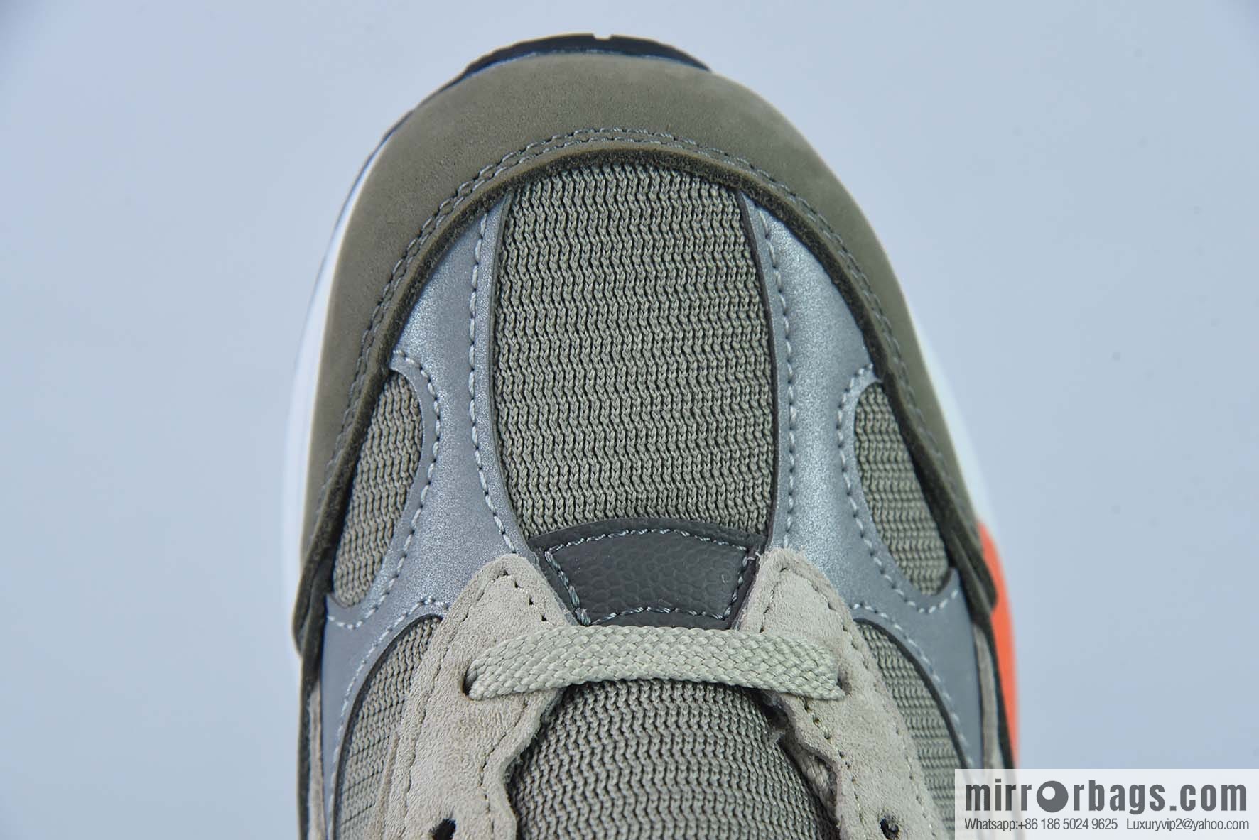 WTAPS x New Balance M992WT joint New Balance Vintage casual running shoes