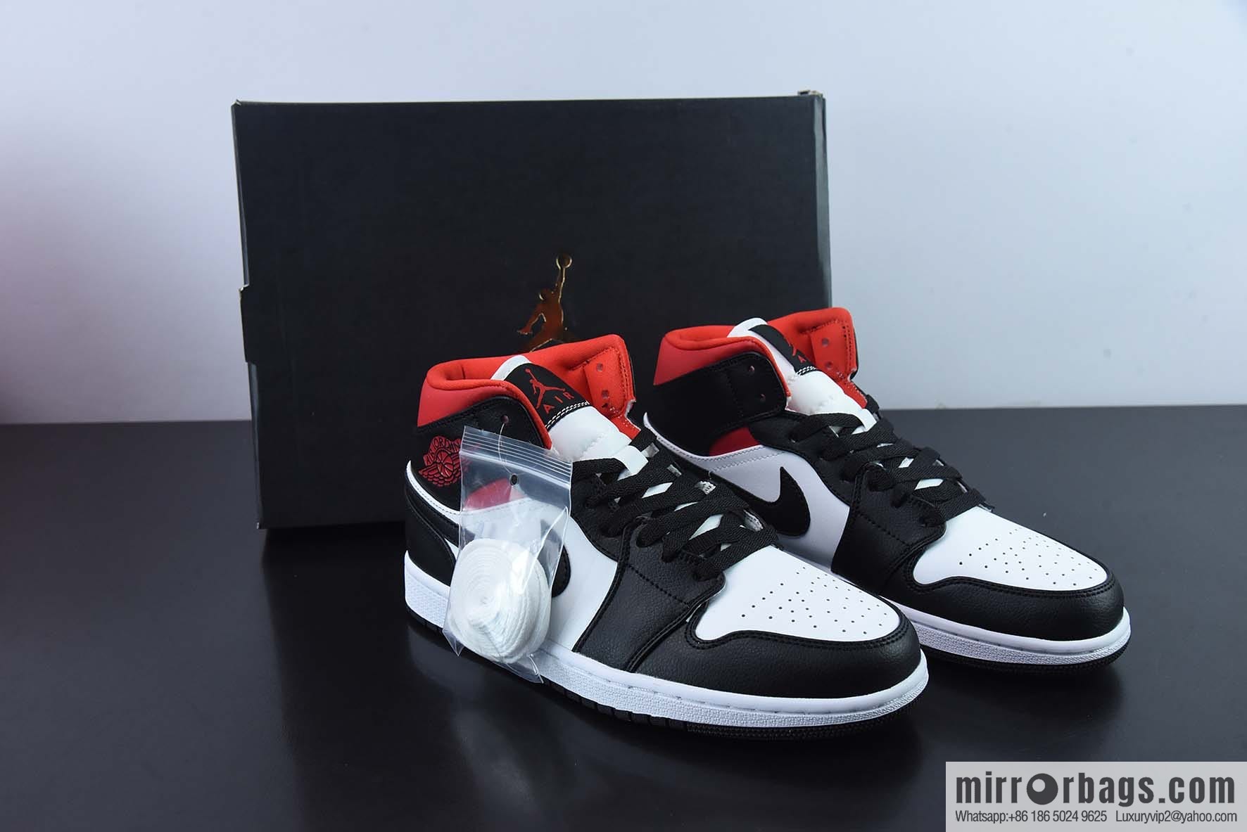 Air Jordan 1 Mid AJ1 Joe 1 prohibited from reselling black and white red, middle help basketball shoes item number: BQ6472-061