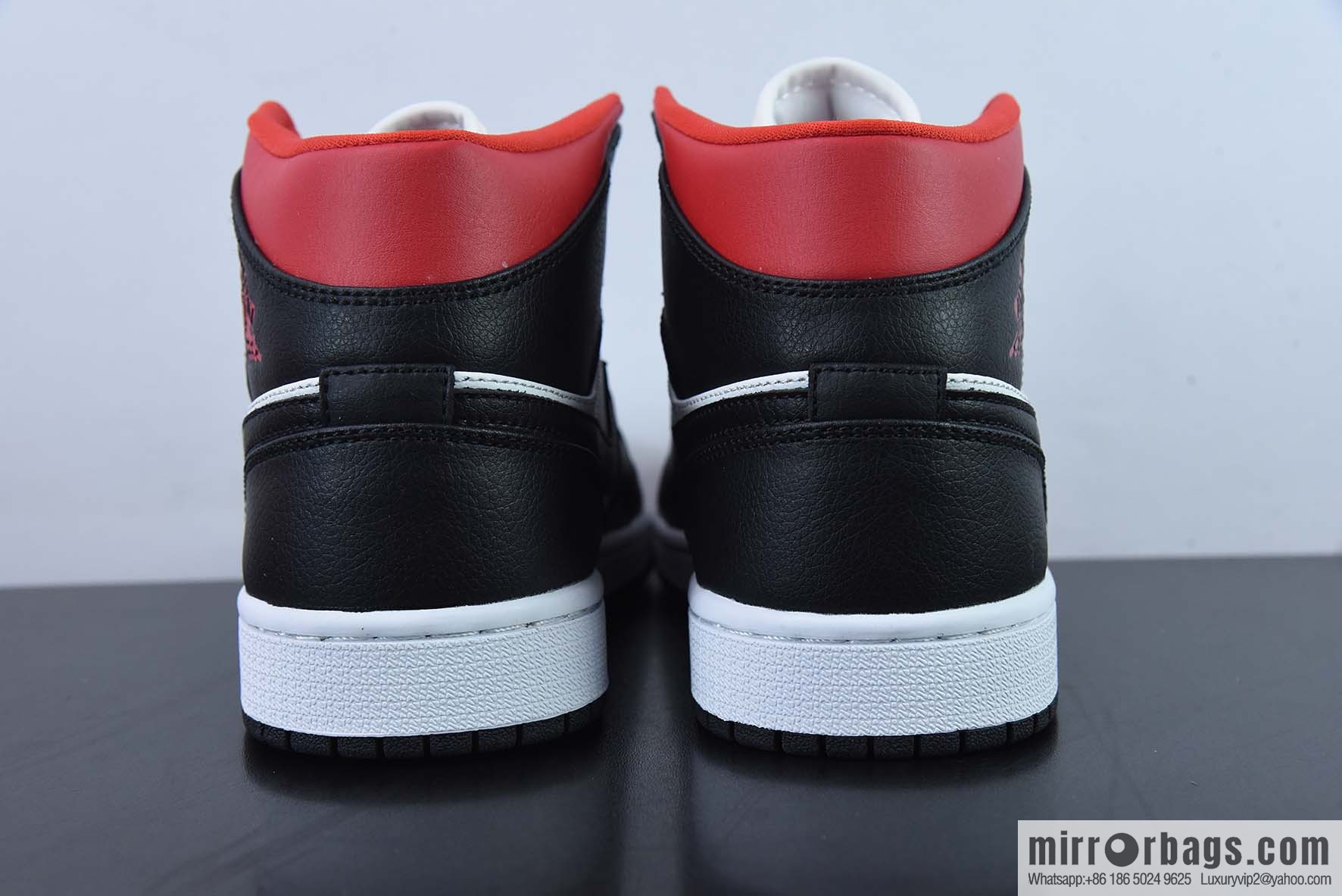 Air Jordan 1 Mid AJ1 Joe 1 prohibited from reselling black and white red, middle help basketball shoes item number: BQ6472-061