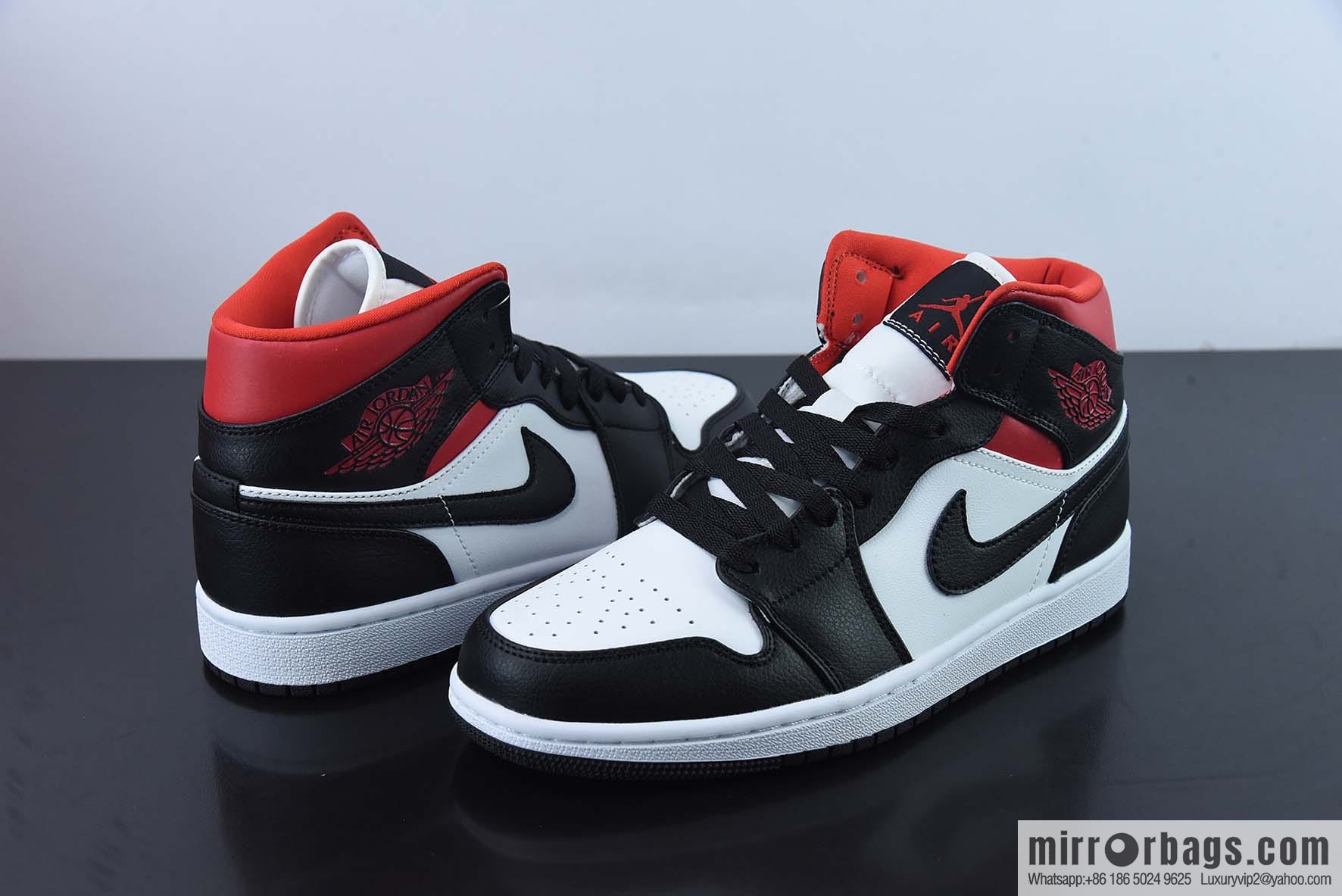 Air Jordan 1 Mid AJ1 Joe 1 prohibited from reselling black and white red, middle help basketball shoes item number: BQ6472-061