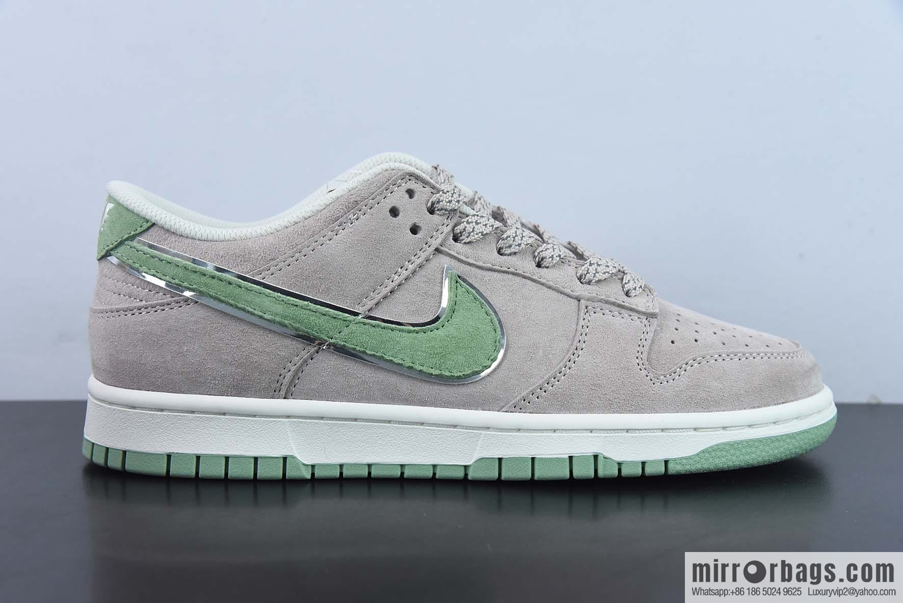 Otomo Katsuhiro x Nk SB Dunk Low creative custom joint ride, Otomo Katsuhiro joint SB low-top sports and leisure board shoes, item number: ST1391-207