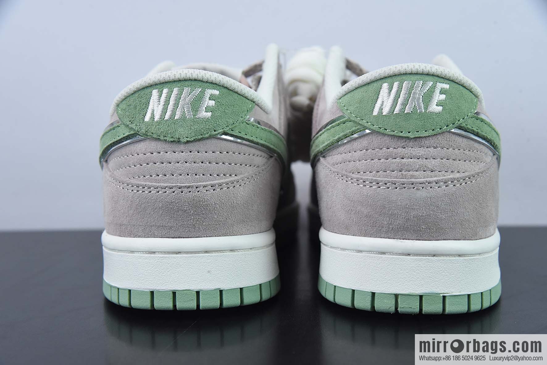 Otomo Katsuhiro x Nk SB Dunk Low creative custom joint ride, Otomo Katsuhiro joint SB low-top sports and leisure board shoes, item number: ST1391-207