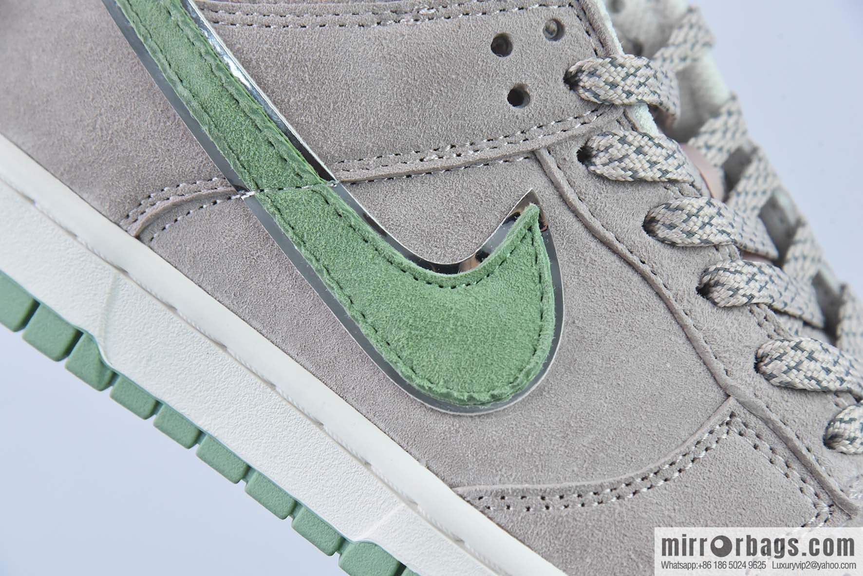 Otomo Katsuhiro x Nk SB Dunk Low creative custom joint ride, Otomo Katsuhiro joint SB low-top sports and leisure board shoes, item number: ST1391-207