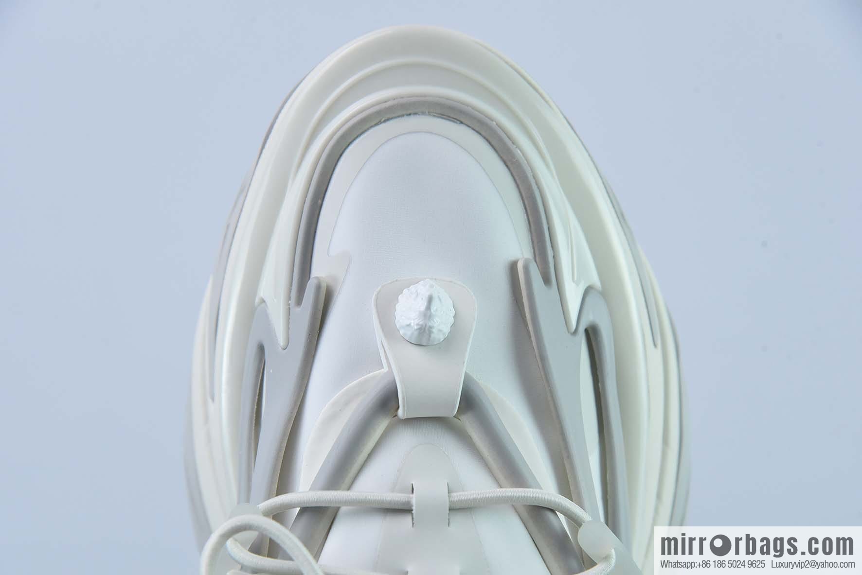 Balenciaga/Balenciaga, Balmain, Unicorn Vintage Daddy Shoes/White