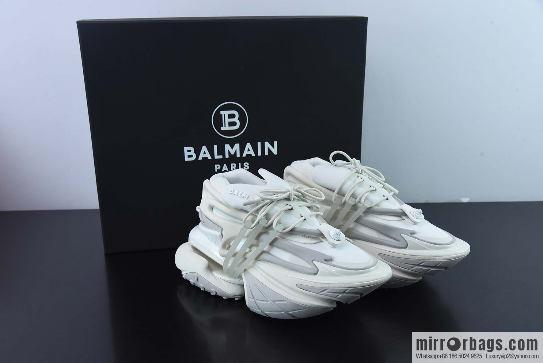 Balenciaga/Balenciaga, Balmain, Unicorn Vintage Daddy Shoes/White