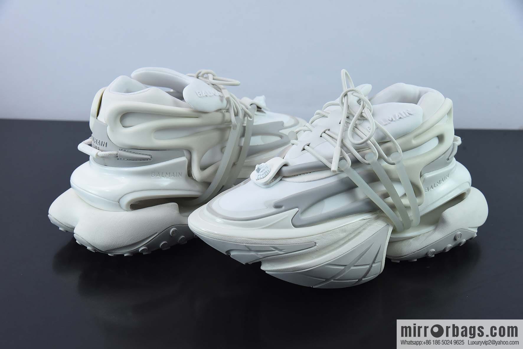 Balenciaga/Balenciaga, Balmain, Unicorn Vintage Daddy Shoes/White