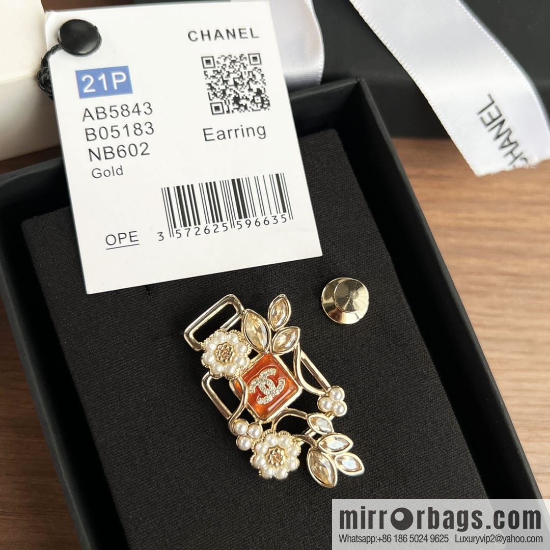 New ☑️ CHANEL Chanel double c pink diamond pearl flower brooch