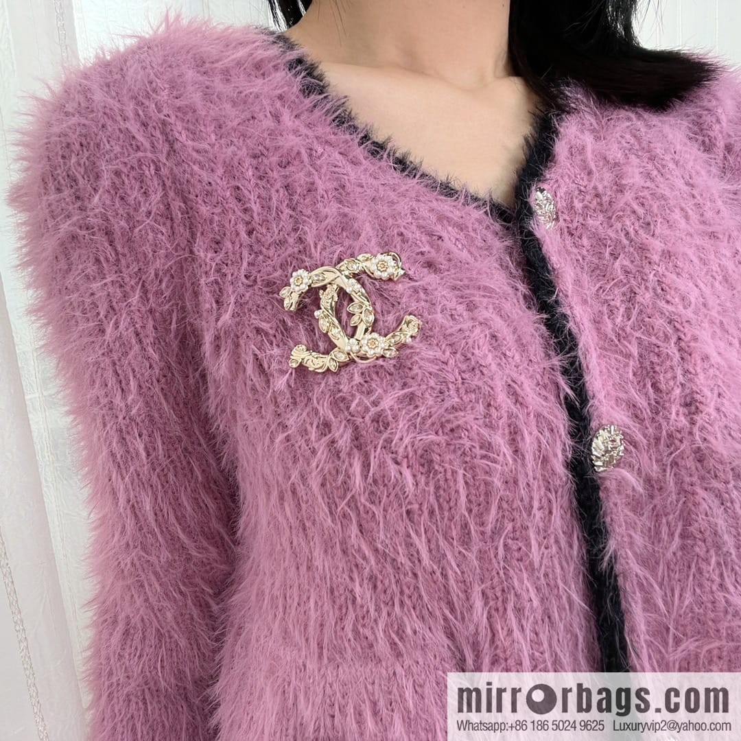 New ☑️ CHANEL Chanel double c pink diamond pearl flower brooch