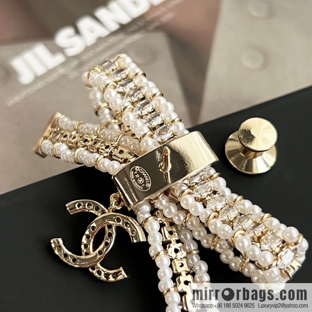 New ☑️ Chanel double c bow pearl brooch