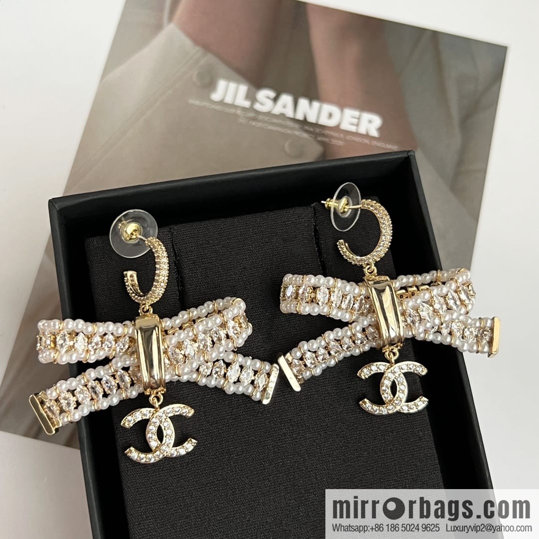New ☑️ CHANEL Chanel c3 double c bow pearl stud earrings