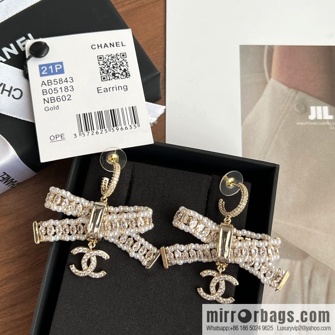 New ☑️ CHANEL Chanel c3 double c bow pearl stud earrings