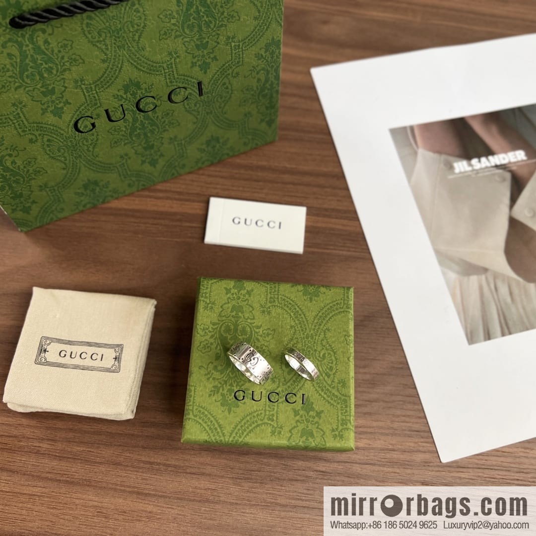 Gucci His & Hers double G bee ring