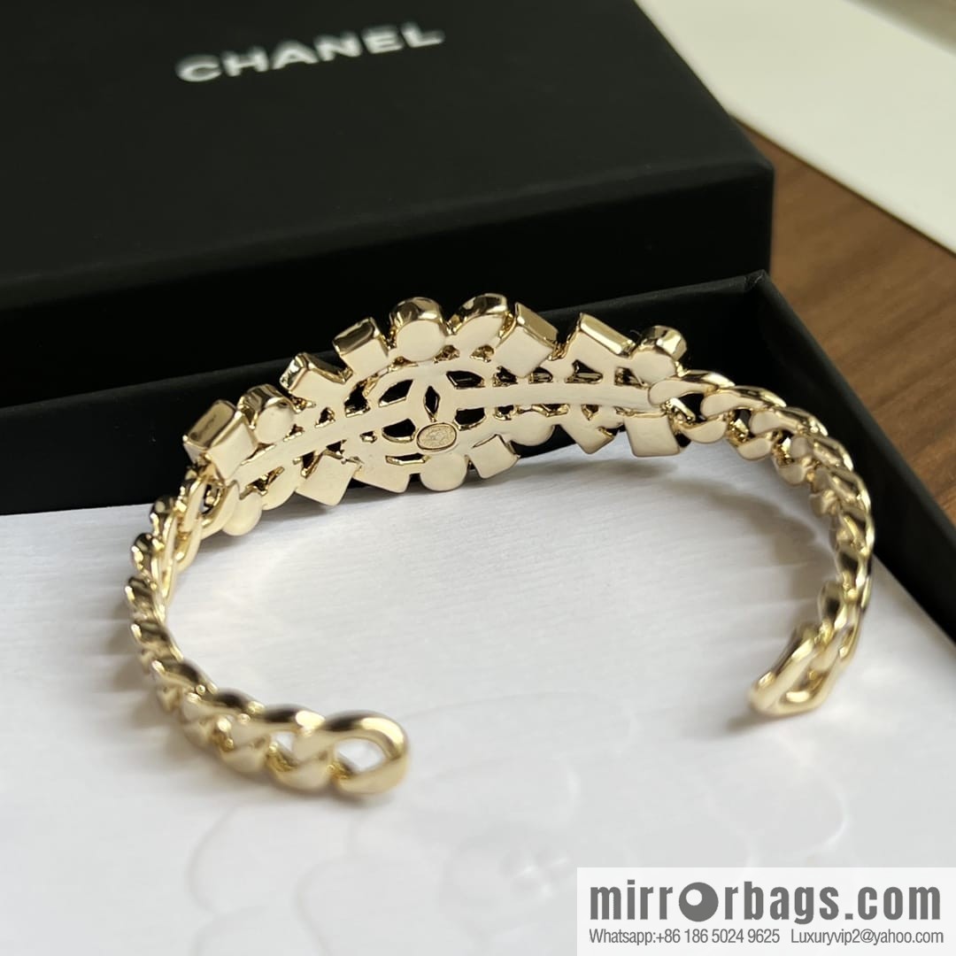 New ☑️ CHANEL Chanel Double C Full Diamond Opening Bracelet