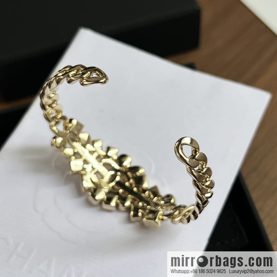 New ☑️ CHANEL Chanel Double C Full Diamond Opening Bracelet