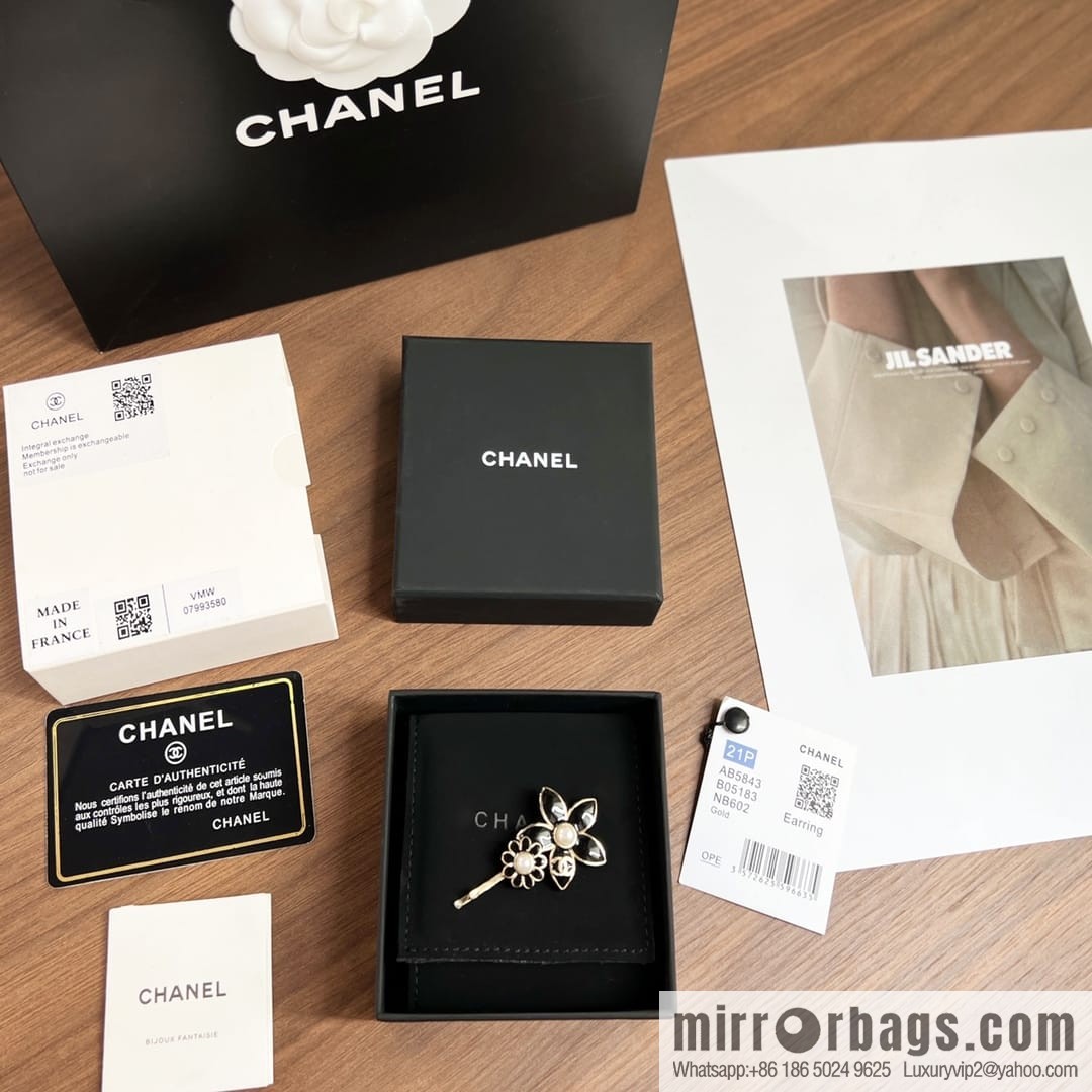 New ☑️ CHANEL Chanel double c black flower hairpin hairpin