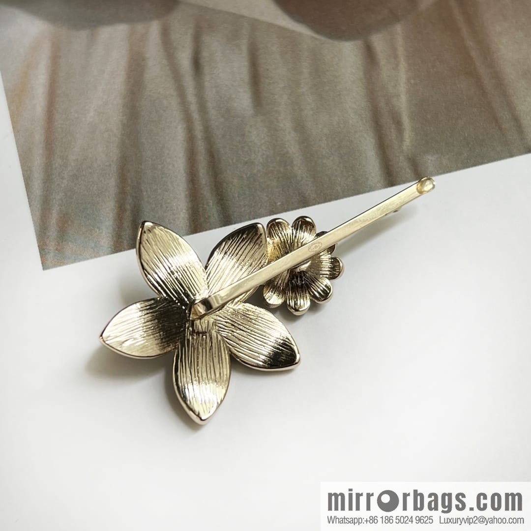 New ☑️ CHANEL Chanel double c black flower hairpin hairpin