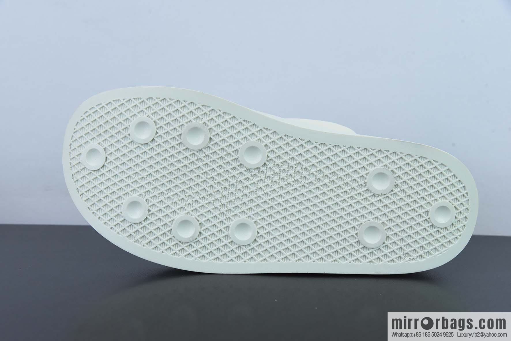 AD Originals Puffylette socks bread shoes Adi 2022 autumn and winter new warm one-pedal board shoes, item number: HR1481
