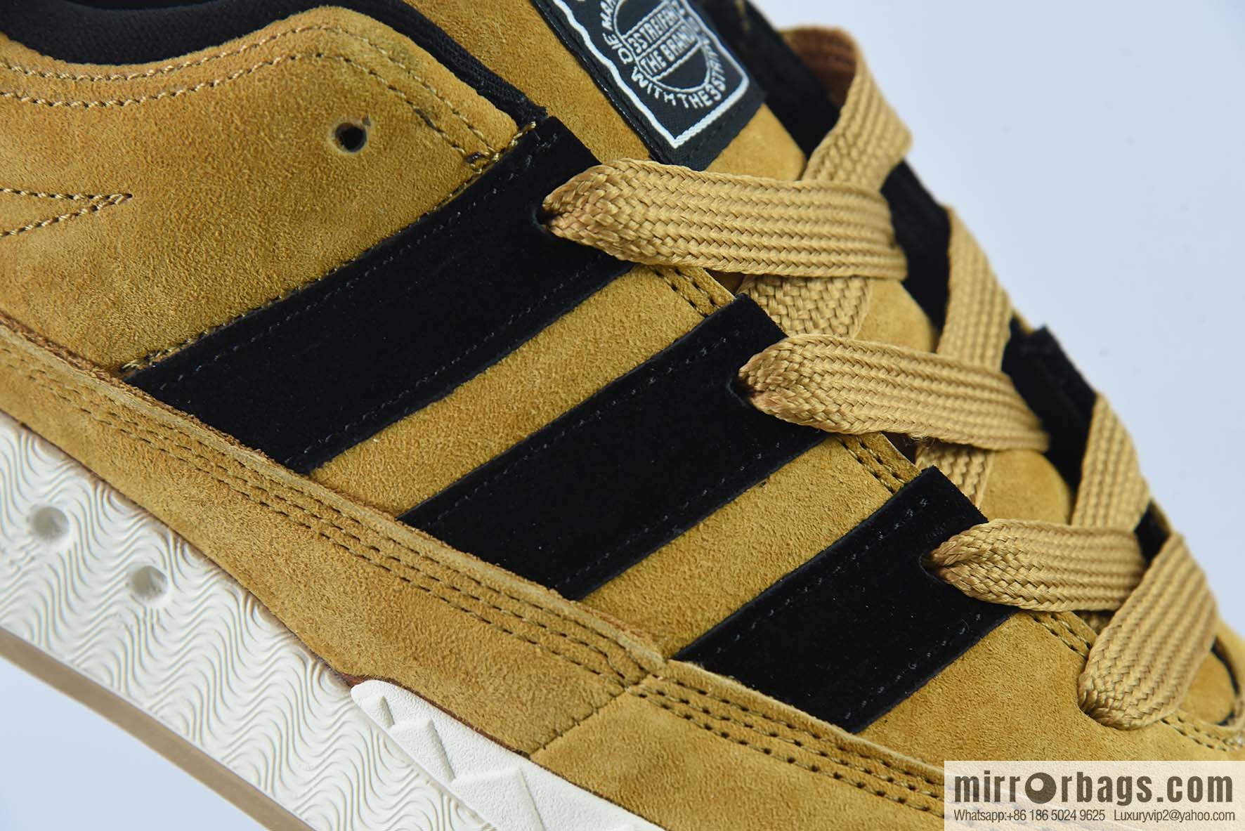 JZCFF AD Adimatic Low Matic series low-top Vintage shark bread shoes sports and leisure skateboard shoes, item number: HQ3935