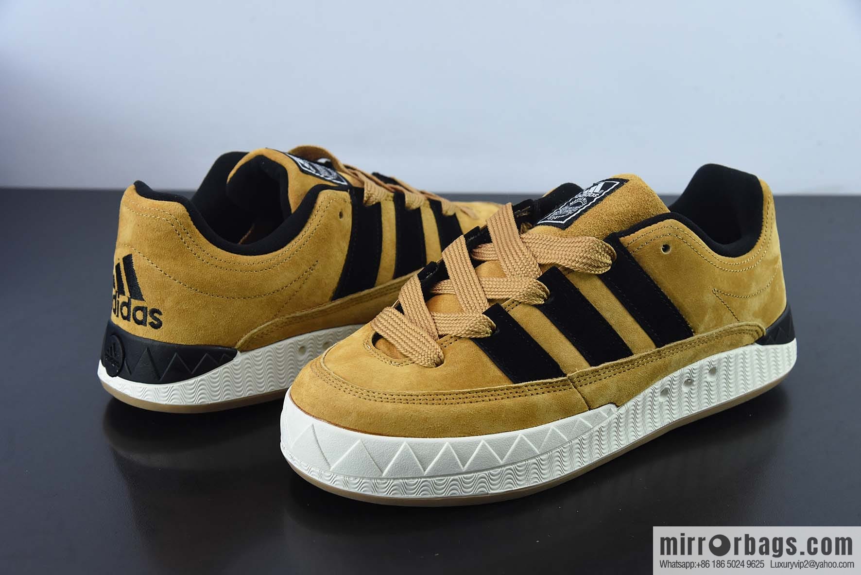 JZCFF AD Adimatic Low Matic series low-top Vintage shark bread shoes sports and leisure skateboard shoes, item number: HQ3935