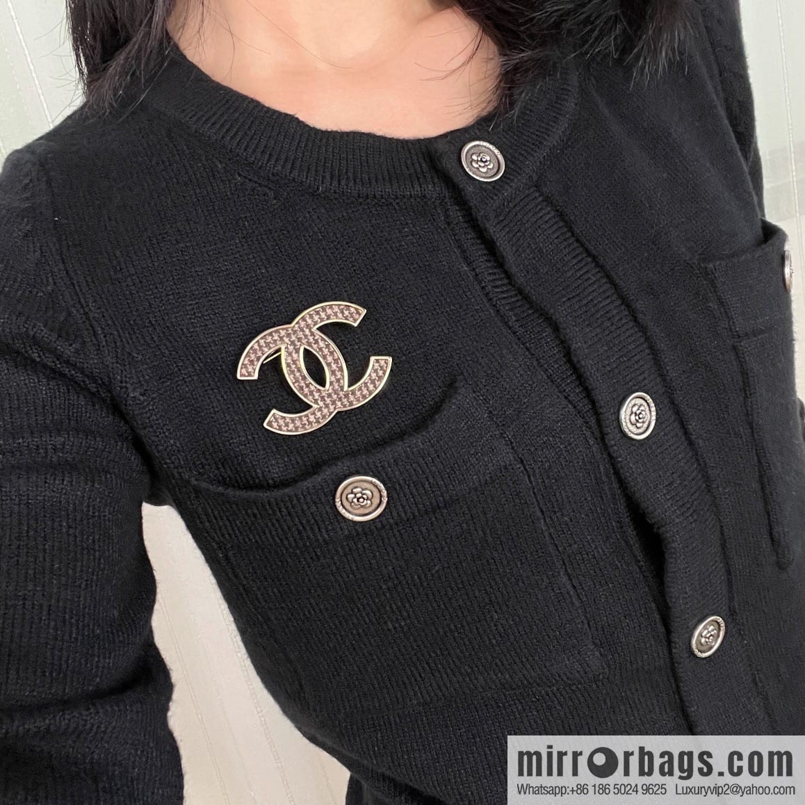 New ☑️ Chanel double c plush brooch