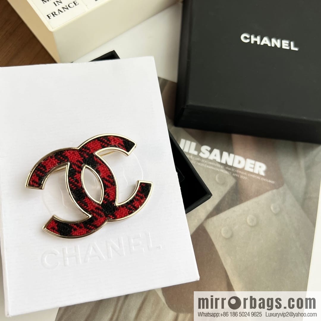 New ☑️ Chanel double c plush brooch