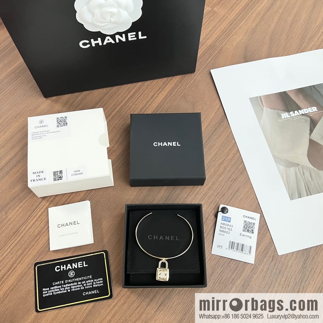 New ☑️ CHANEL Chanel Double C Lock Opening Bracelet
