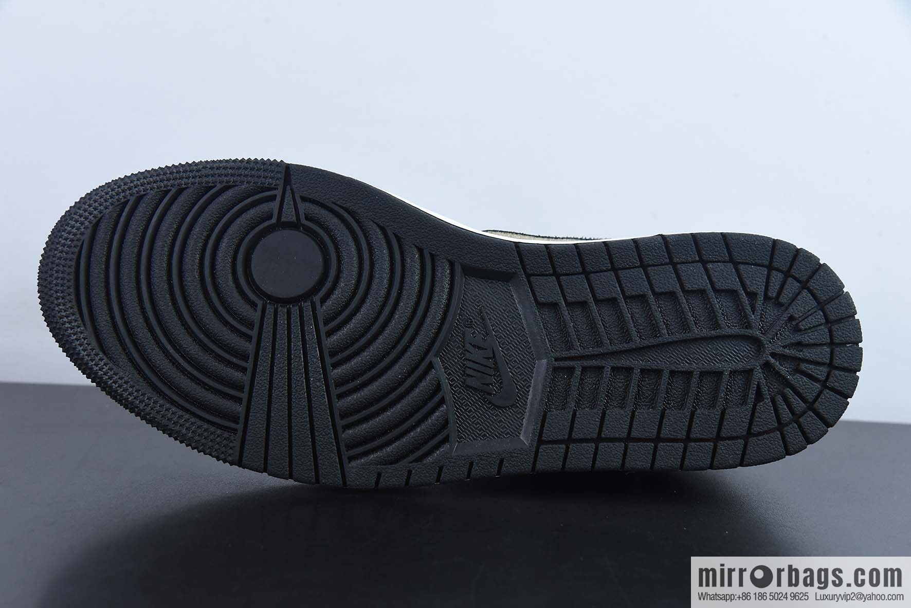 Air Jordan 1 Retro Low OG EX black and gray official synchronization new color low-top casual board shoes, item number: DV0982-006