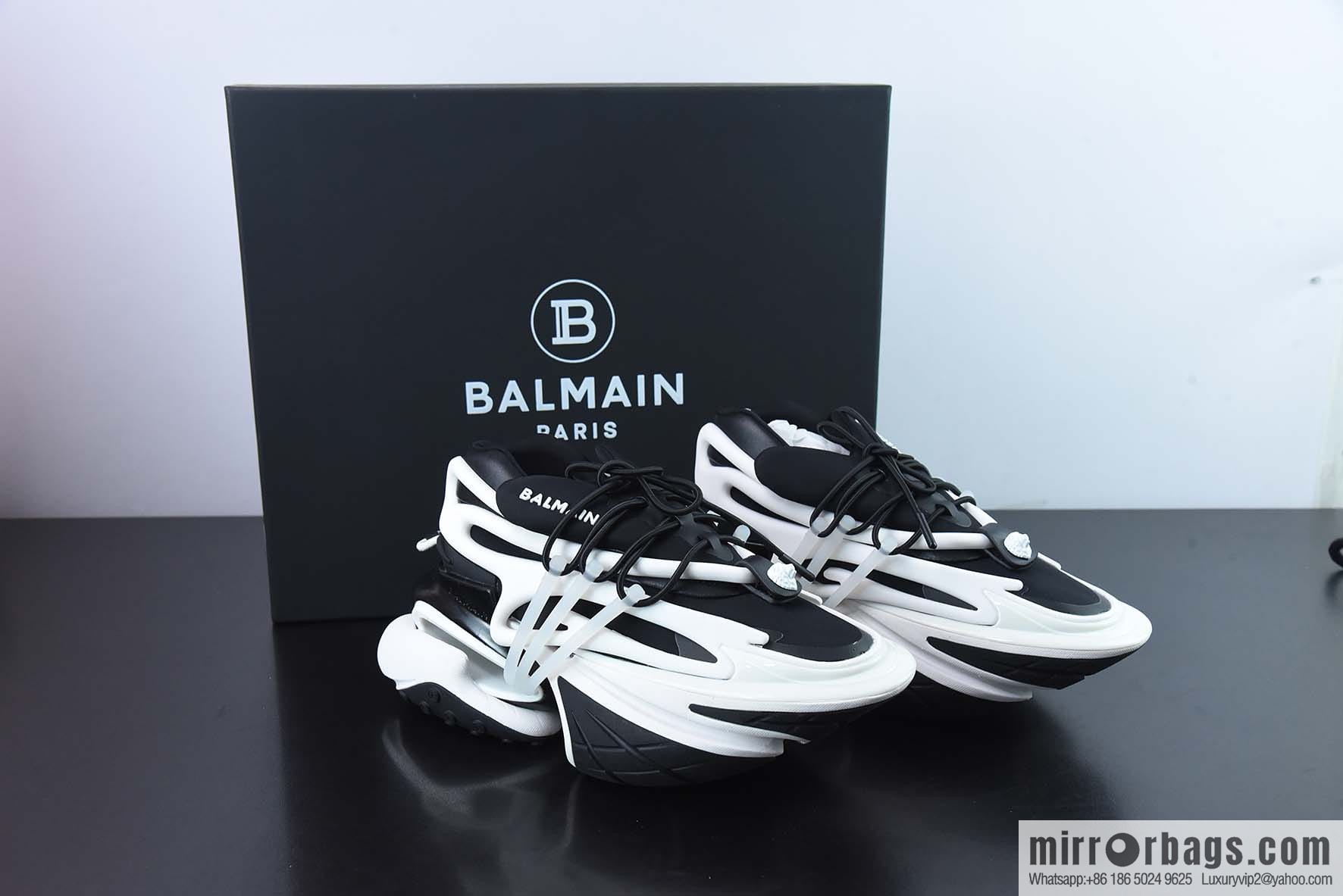 BALMAIN, Unicorn Vintage Daddy Shoes/Black and White