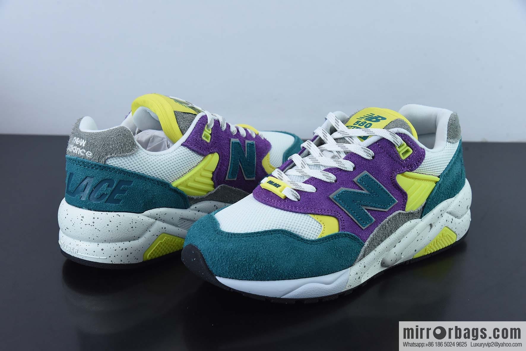 Palace x New Balance MT580PC2 joint Vintage sports and leisure jogging shoes