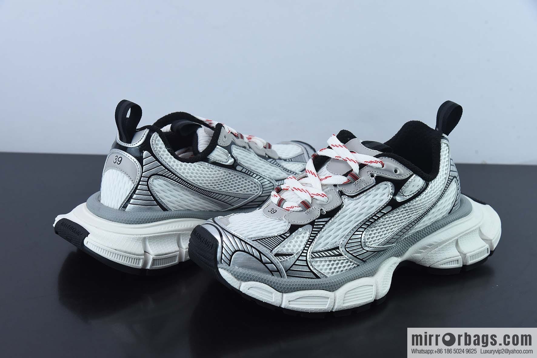 Balenciaga Balenciaga 10th generation, lace-up Unisex sneakers of the same style
