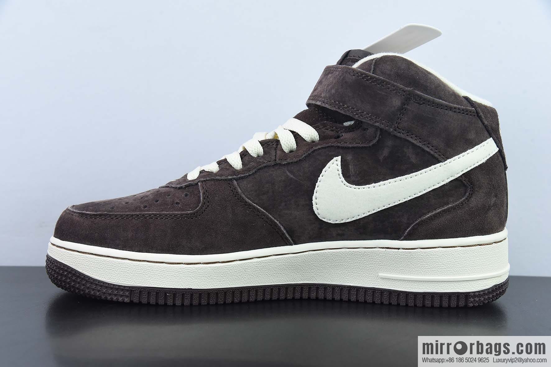Nk Air Force 1 '07 Mid QS Brown, Air Force One Medium Top Casual Sneakers DM0107-200