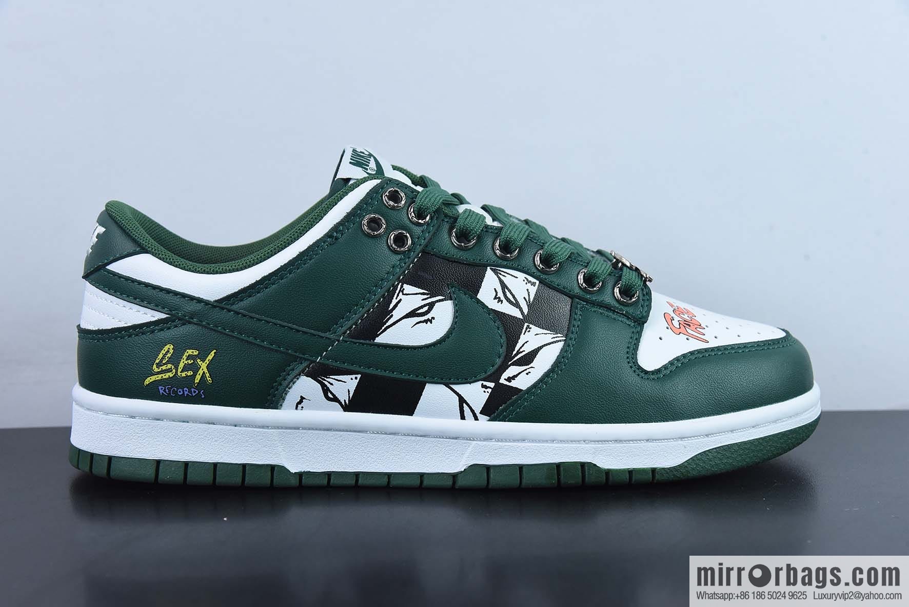 Nike SB Dunk Low white and green, graffiti low-top casual board shoes, item number: DD1391-101