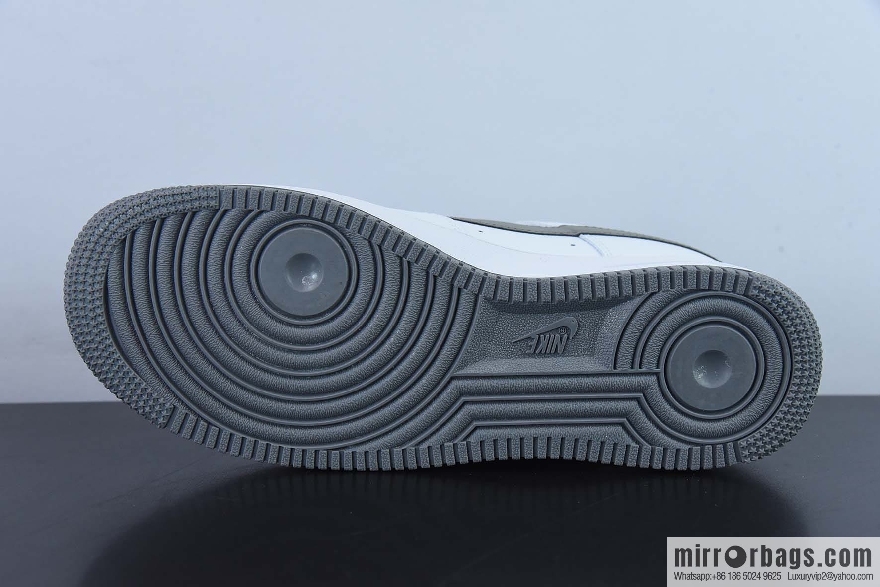 Nike Air Force 1 '07 Low silver color scheme Air Force No. 1 Marvel low-top casual board shoes, item number: AH0286-111