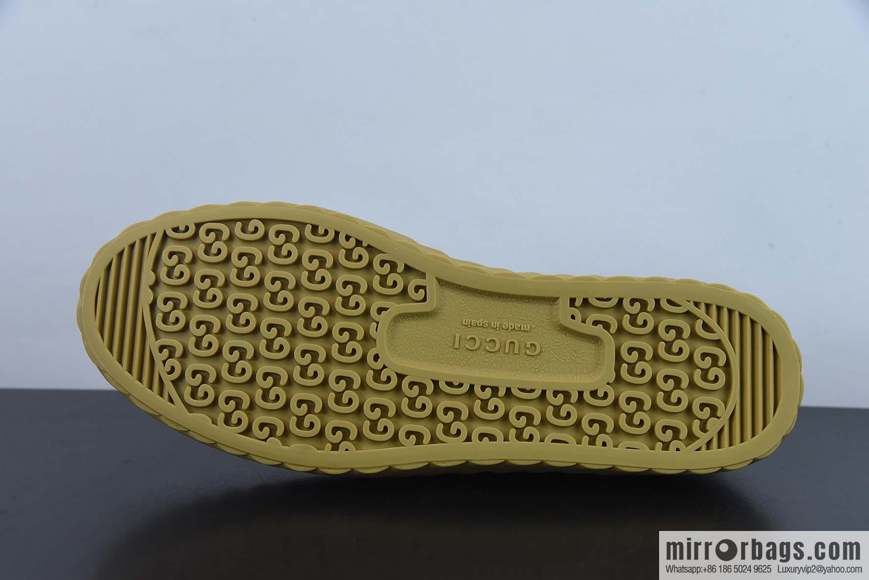 Gucci light luxury single product, the latest original 1:1 copy! 2022 Gucci hot series cloth shoes