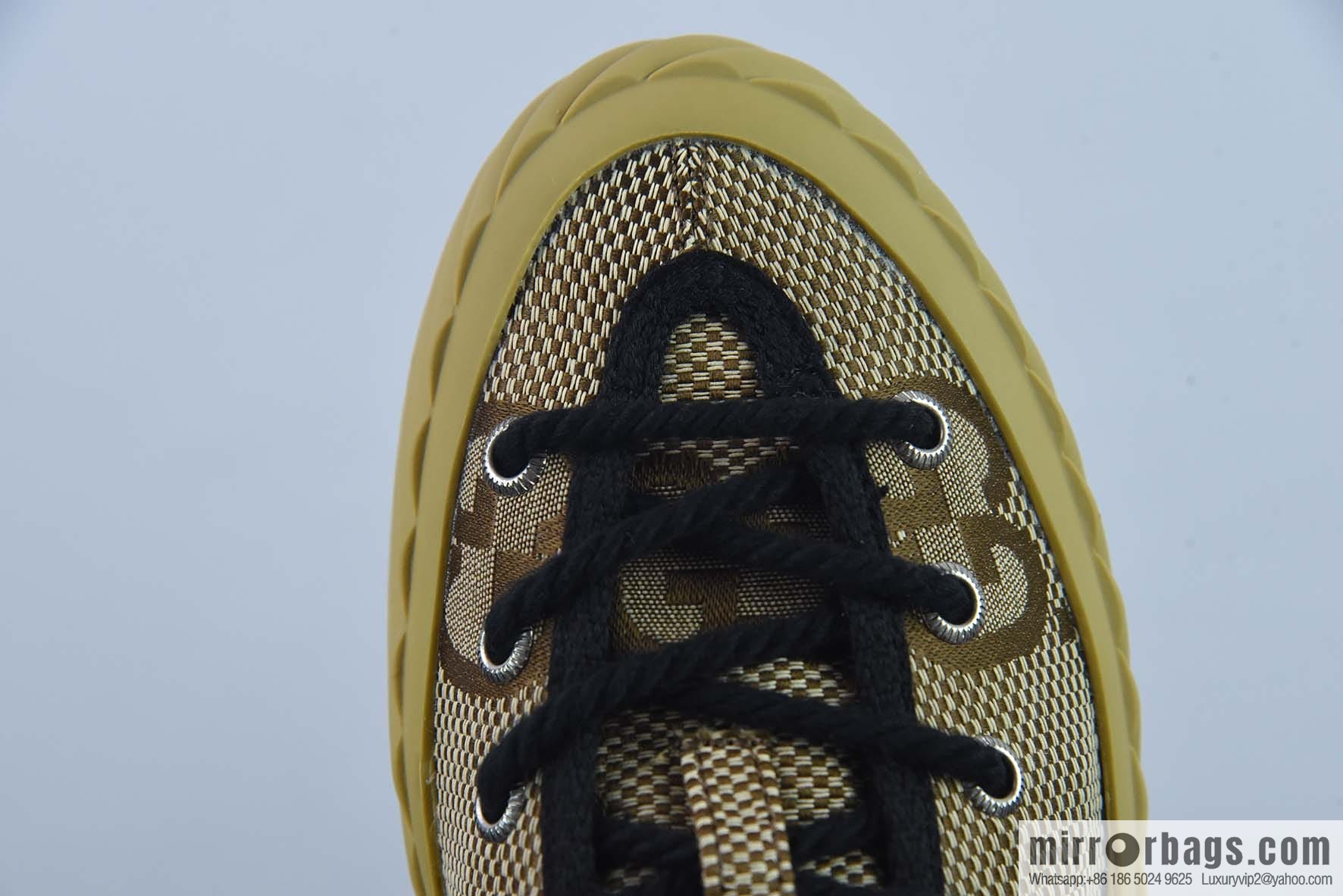 Gucci light luxury single product, the latest original 1:1 copy! 2022 Gucci hot series cloth shoes