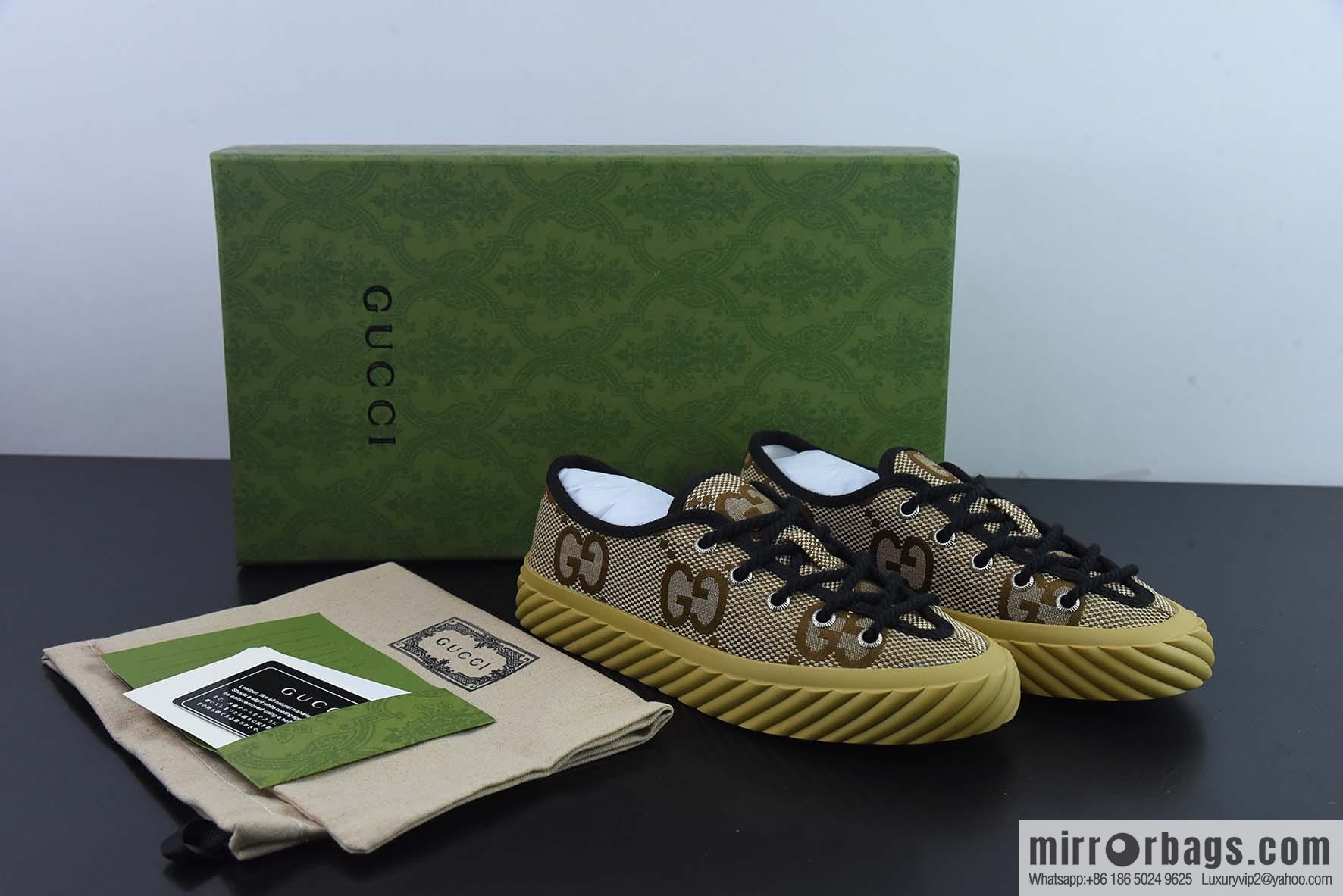 Gucci light luxury single product, the latest original 1:1 copy! 2022 Gucci hot series cloth shoes