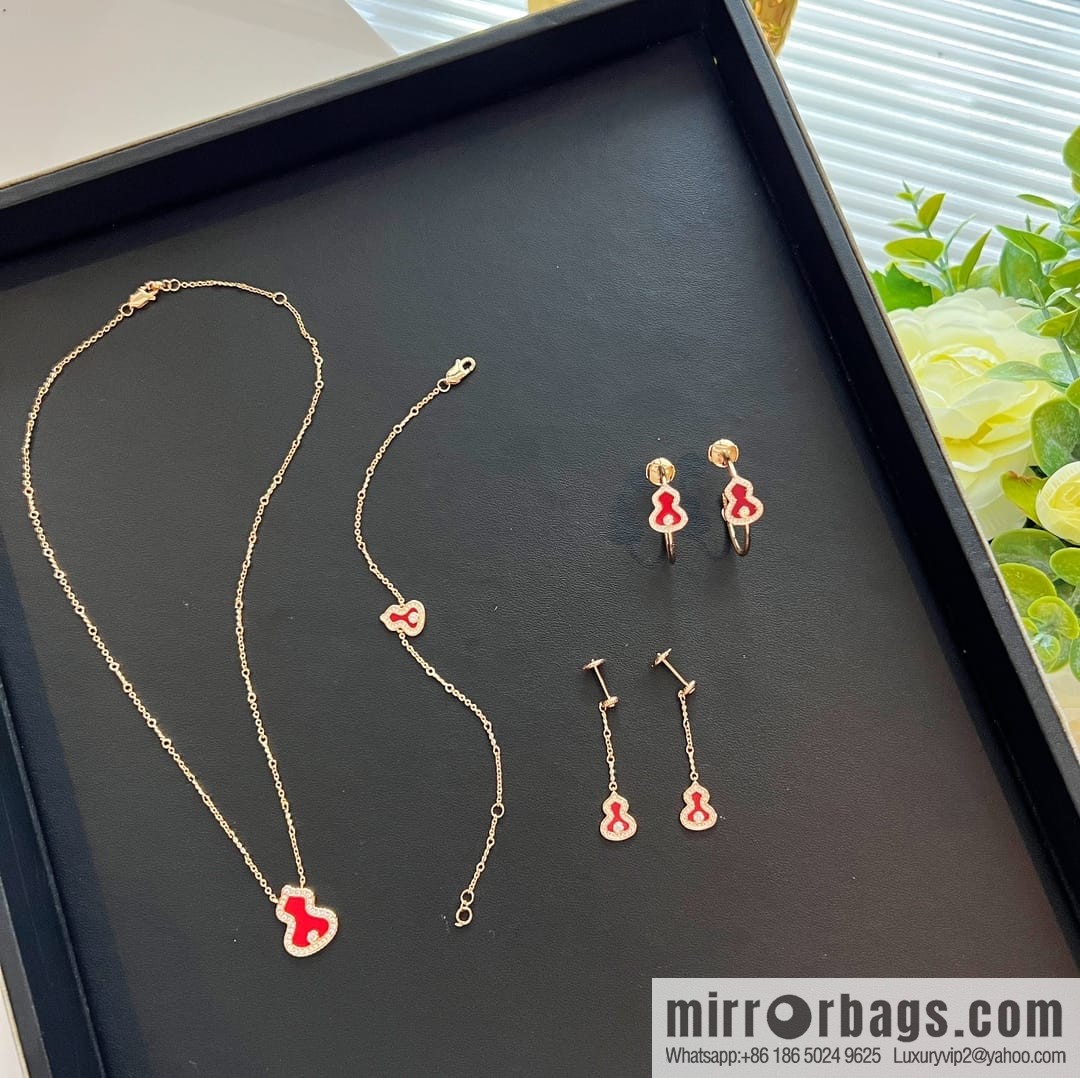 Qeelin, chalcedony gourd necklace bracelet earrings