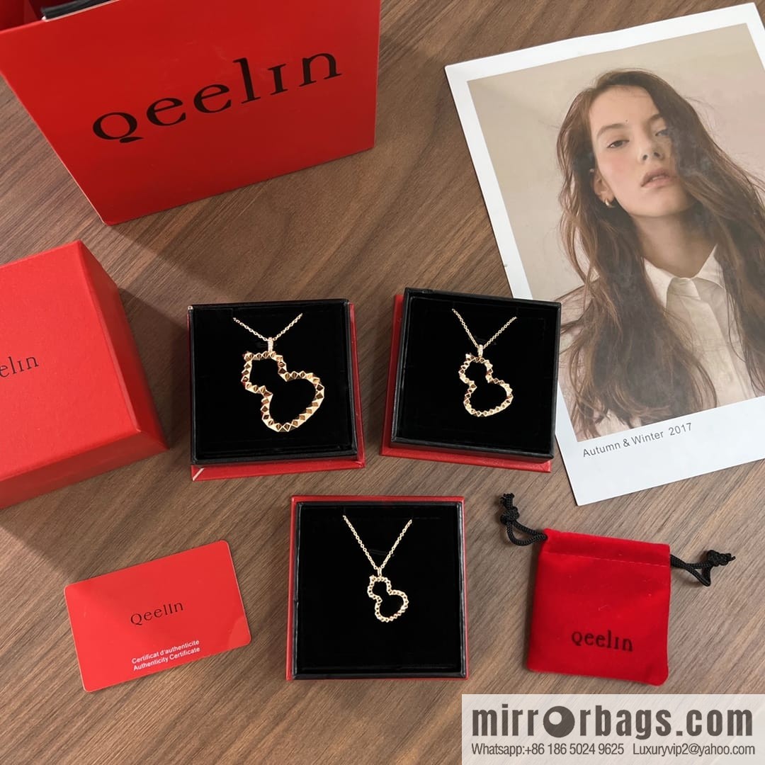 Qeelin 18 rose gold necklace