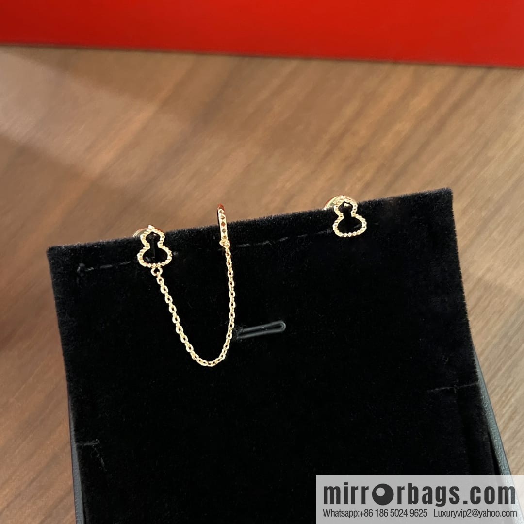 Qeelin 18 series rose gold gourd earclip earrings