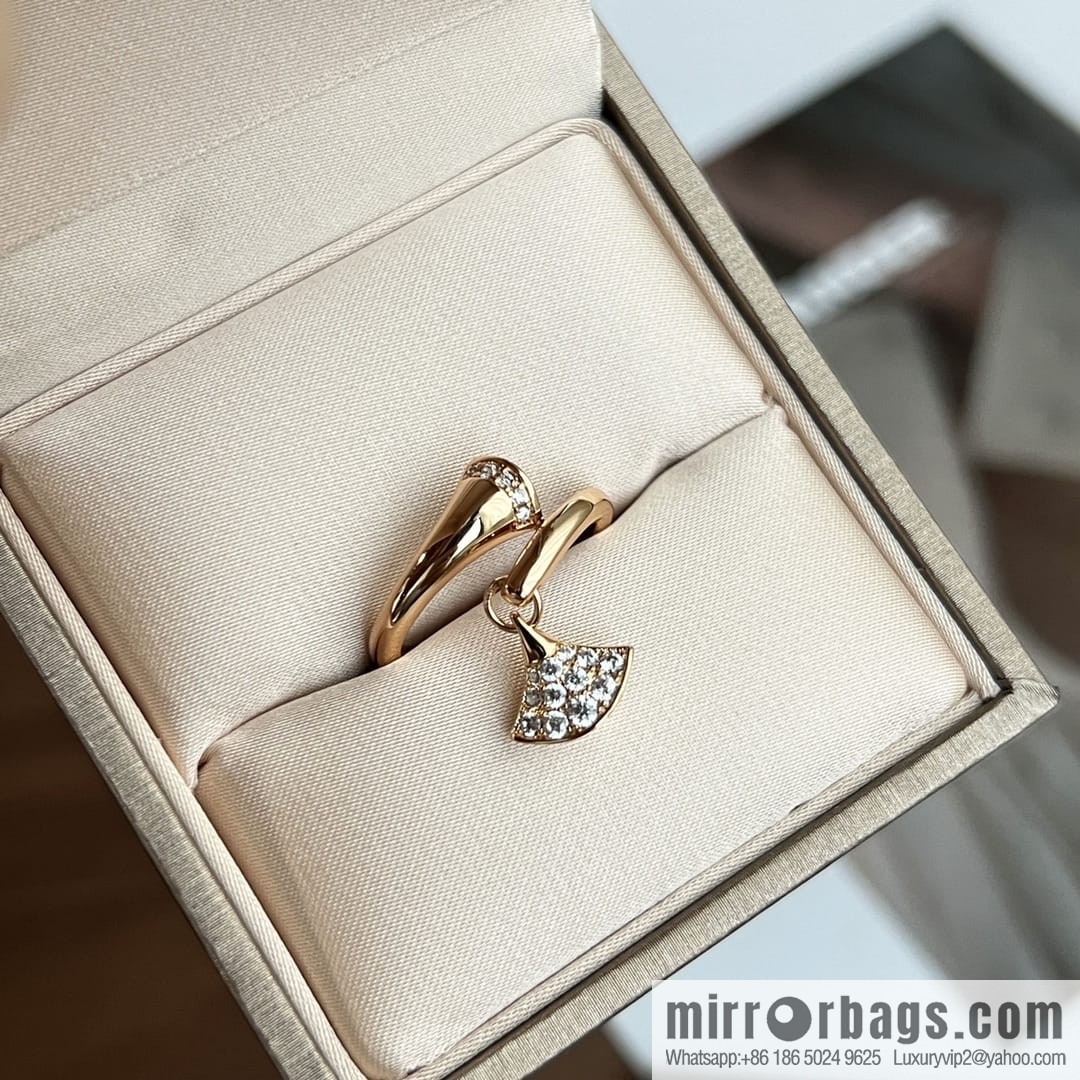 BVLGARI Bulgari classic full diamond fan ring