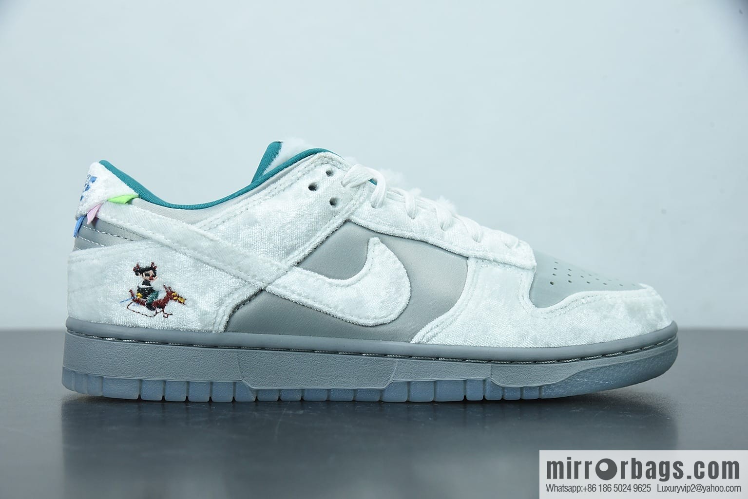 Nk Dunk Low Ice Frozen, Christmas, Winter Wonderland, Ice and Snow Festival Low Top Casual Shoes, Item Number: DO2326 001