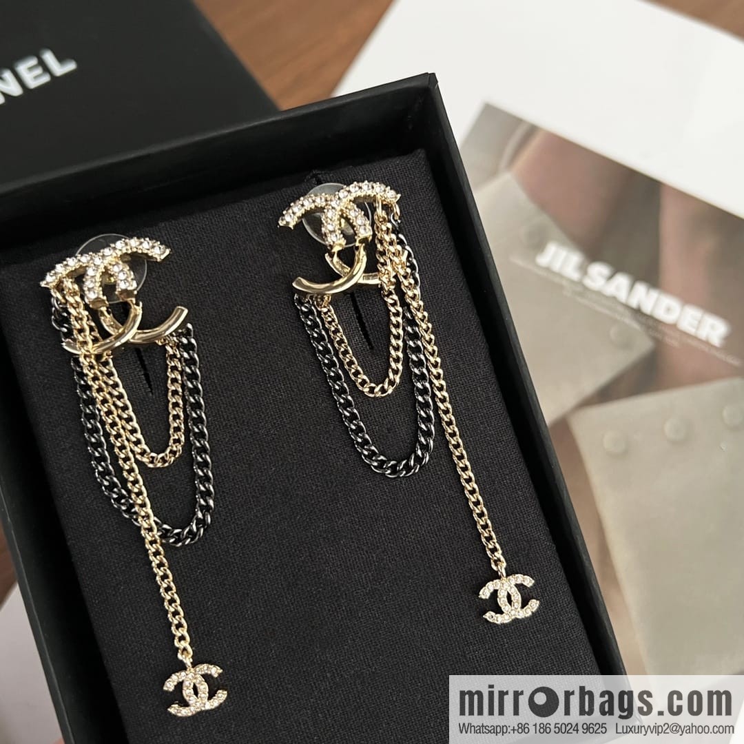 New ☑️ CHANEL Chanel double c fringed stud earrings