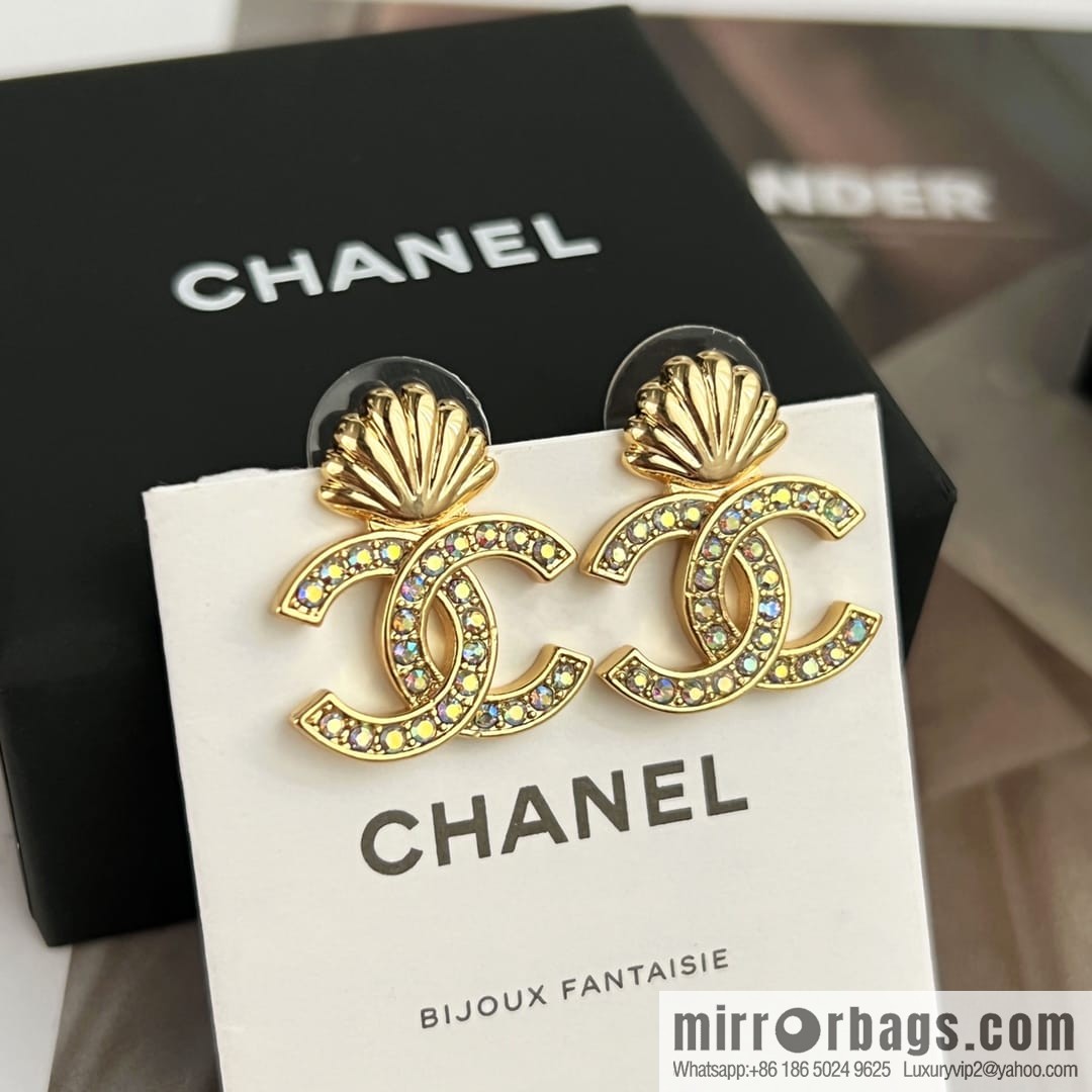 New ☑️ CHANEL Chanel c1 double c gold shell stud earrings