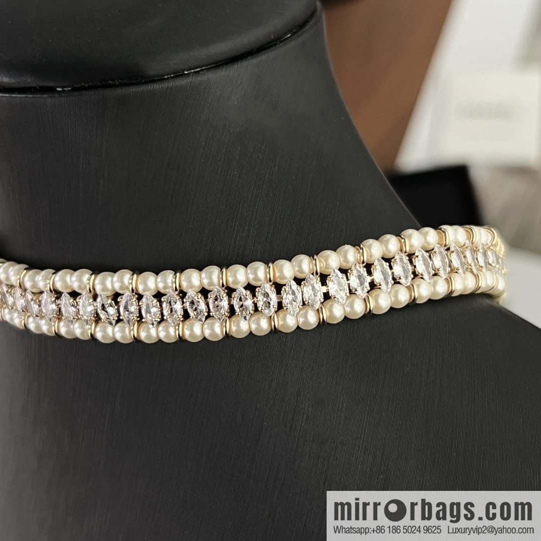 New ☑️ CHANEL Chanel double c pearl necklace