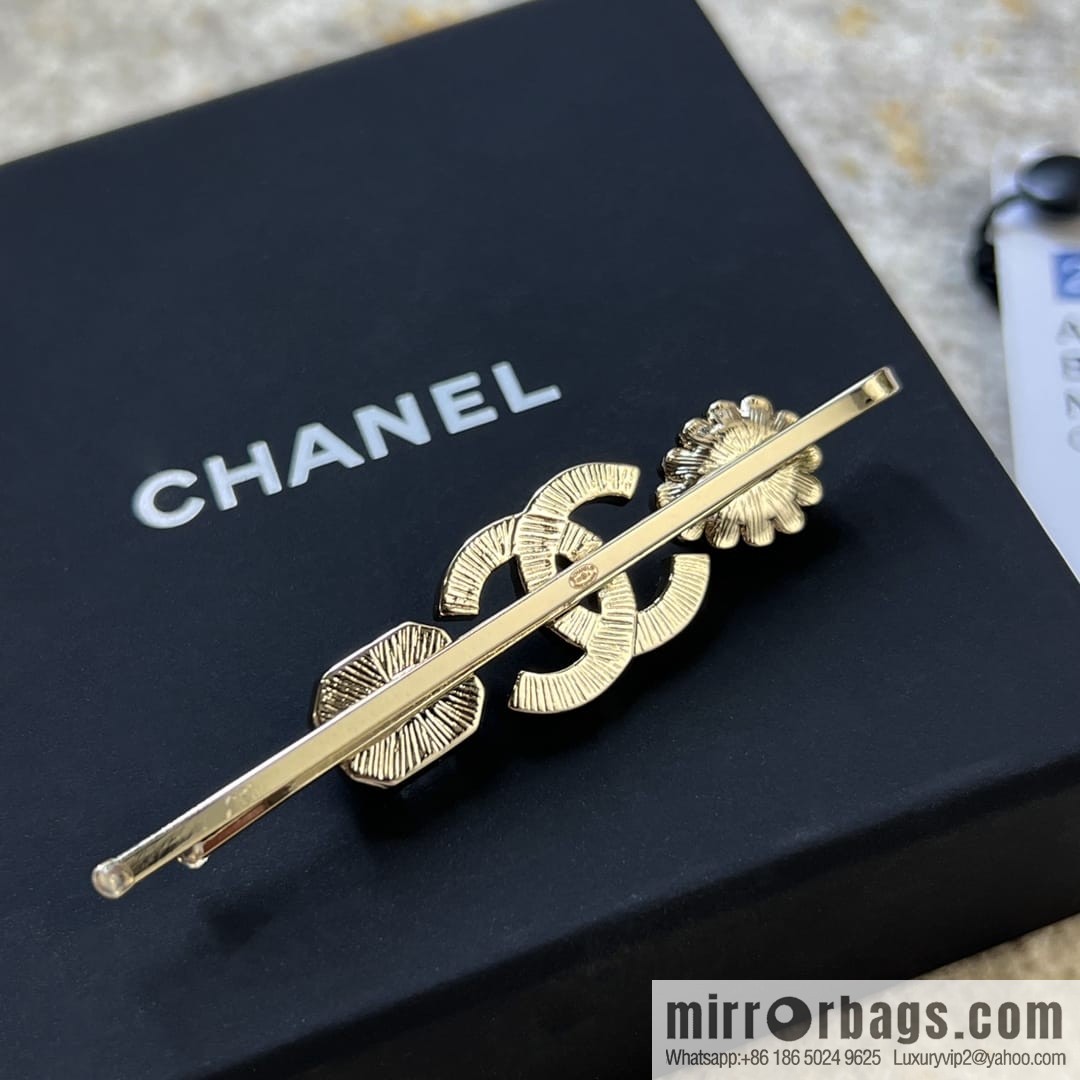 New ☑️ CHANEL Chanel double c hairpin hairpin