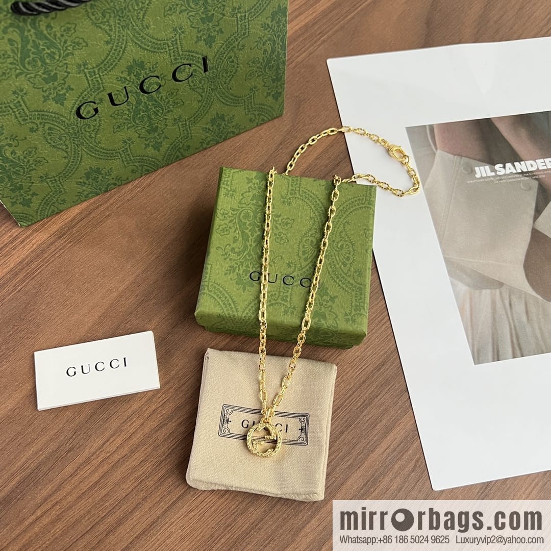 New Gucci Gucci gold double G necklace