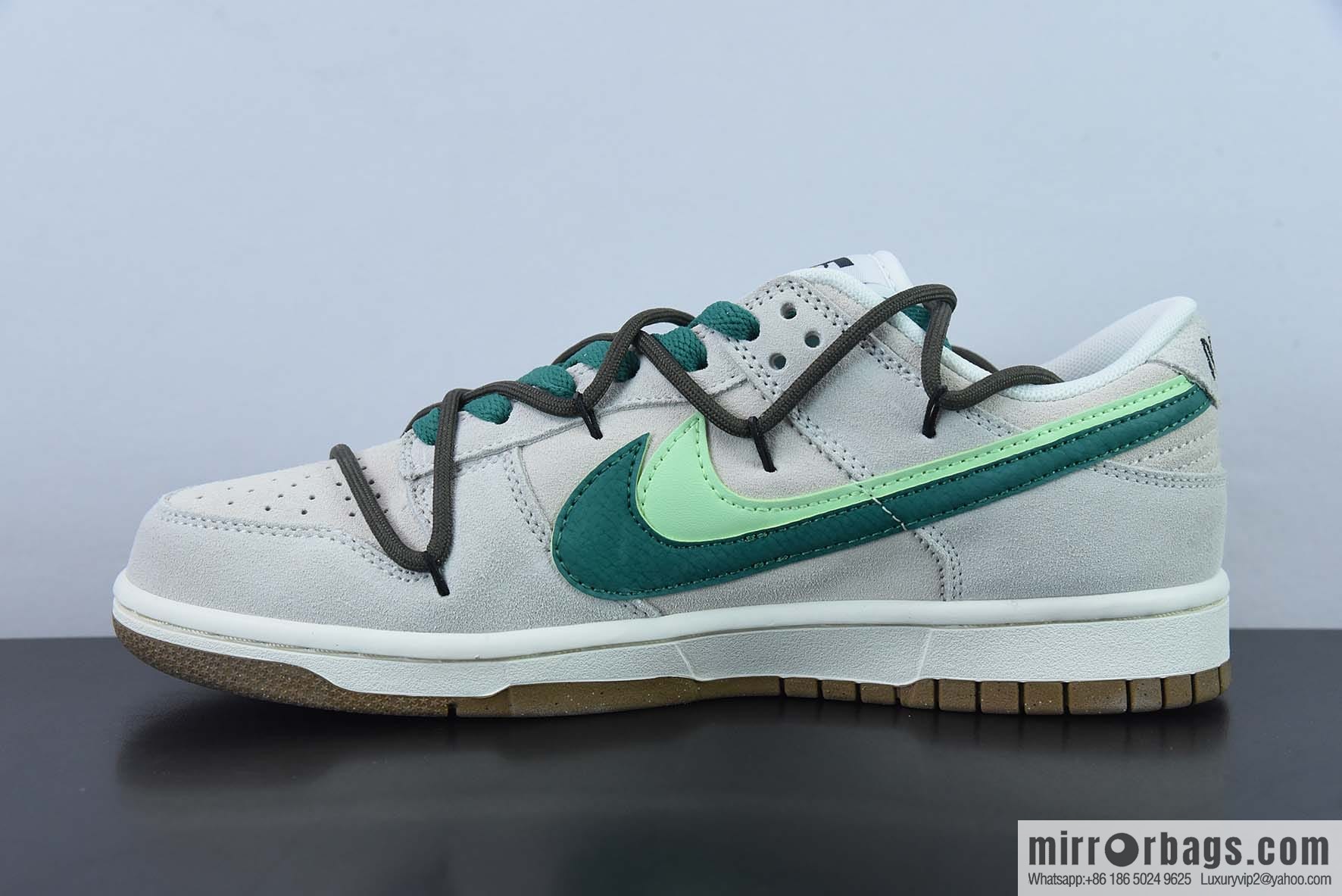 Nike SB Dunk Low double hook, bubble jellyfish, Wizard of Oz low-top casual shoes, official item number: DO9457 100